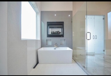 4223 Charleston St, Houston, TX 77021 - photo 3