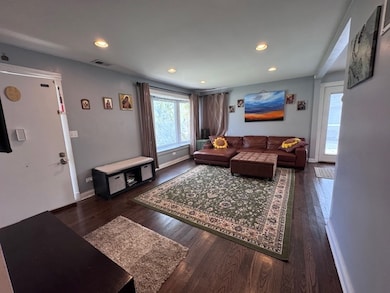 3607 Kirchoff Rd, Rolling Meadows, IL 60008 - photo 5