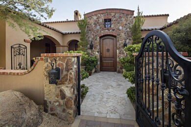 004_Front Gated Entry