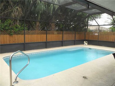 Swimming Pool/Hot Tub/Sauna. 12x24 Sparkling Pool