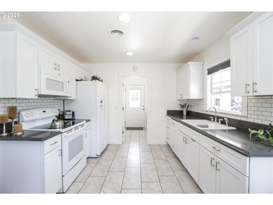 1215 Oakway Rd, Eugene, OR 97401 - photo 7