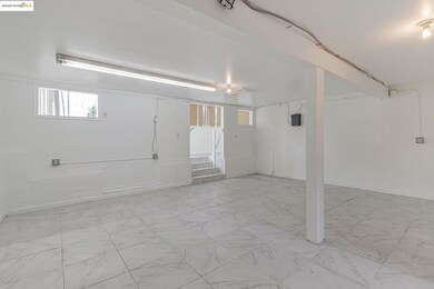 3109 Sacramento St, Berkeley, CA 94702 - photo 4