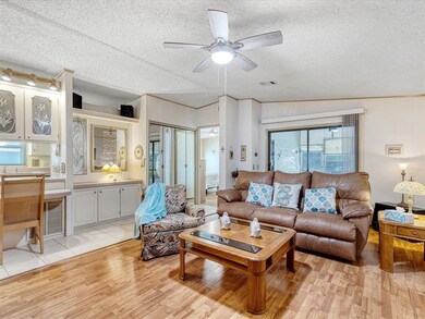 131 Jackson Park Ave, Davenport, FL 33897 - photo 5