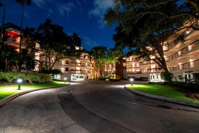 Front elevation of Seddon Cove on Harbour Island a