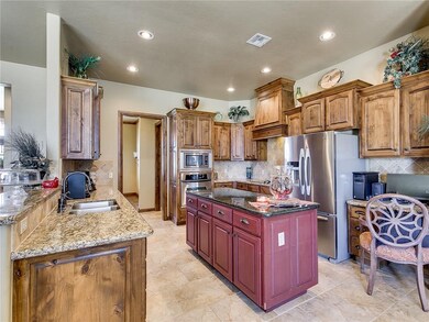 14322 Leaning Willow, Edmond, OK 73025 - photo 5