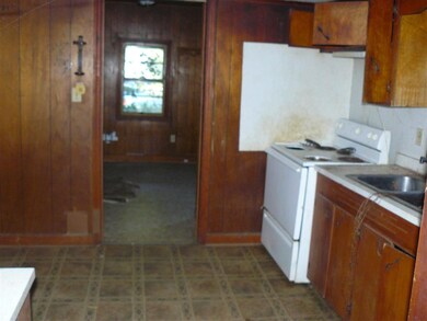 102 Musgrove St, Gaffney, SC 29340 - photo 3