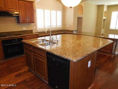 Huge Kitchen Island/Breakfast Bar