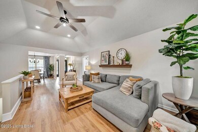 1054 Brookstone Ct, Georgetown, IN 47122 - photo 7