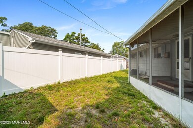 625 Twin River Dr, Forked River, NJ 08731 - photo 5