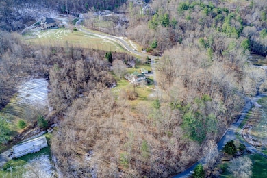 8321 Poplar Springs Ln, Roanoke, VA 24018 - photo 3