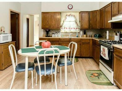 2439 Lyon St, Des Moines, IA 50317 - photo 6