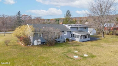 1262 S Kelley Rd, Schenectady, NY 12306 - photo 5