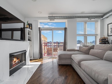 60657 Lofts Condominiums unit 418, Chicago, IL 60657 - photo 6