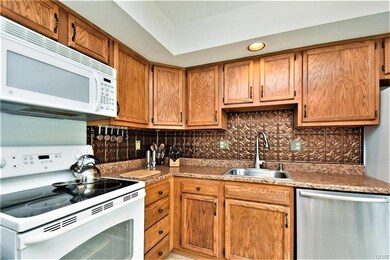 3 Aspen Way, Schwenksville, PA 19473 - photo 6