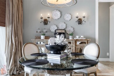 Breakfast Room