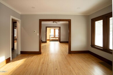 724 5th Ave SE, Jamestown, ND 58401 - photo 3