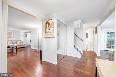 25921 Largo Ct, Damascus, MD 20872 - photo 3