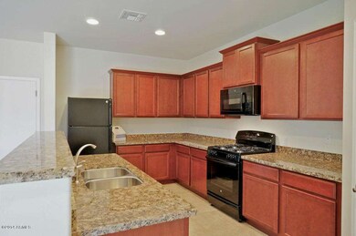 SNOWFLAKE KITCHEN 3