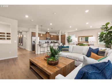 1864 N Hyssop St unit HS 62, Canby, OR 97013 - photo 2