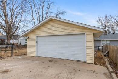 1621 W 7th St, Red Wing, MN 55066 - photo 5