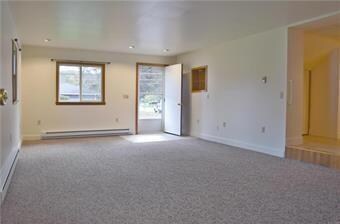 701 Hillview Ave, Easton, PA 18045 - photo 6