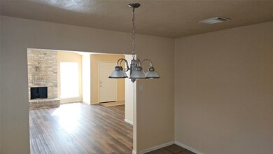 5023 Fitzwater Dr, Spring, TX 77373 - photo 2