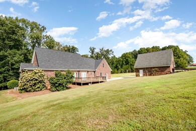 4023 Dakeita Cir, Concord, NC 28025 - photo 4