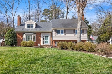Beautiful curb appeal!
