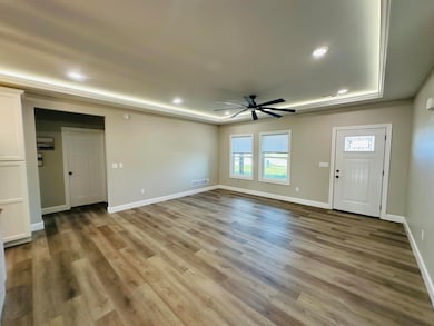 726 Vine Dr, Holts Summit, MO 65043 - photo 4