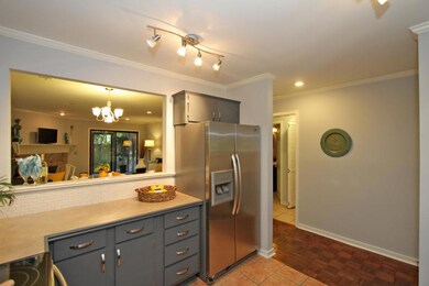 2741 Jobee Dr (12)0012