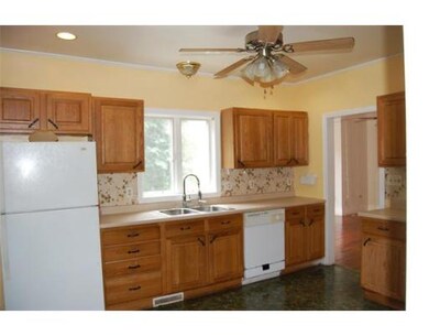 211 Hilldale Ave, Haverhill, MA 01832 - photo 4