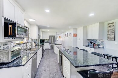 Stainless, Granite & High End Appliances