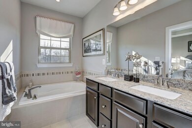 8047 Spring Arbor Dr unit 205A, Laurel, MD 20707 - photo 7