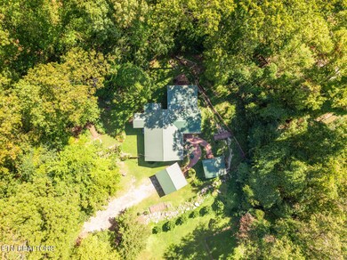 131 Longmire Cir, Rockwood, TN 37854 - photo 4