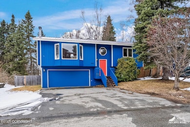 04-6644mcgillway_ZHM_004