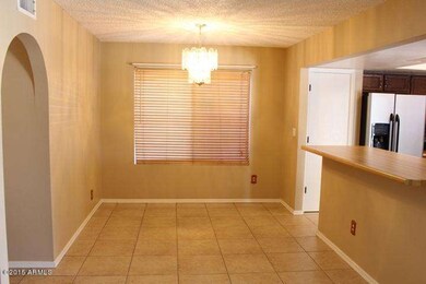 dining area (3)