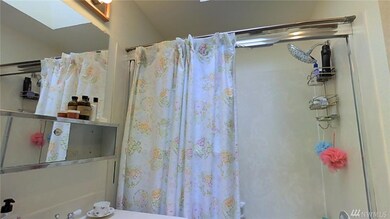 7514 208th St SW unit D203, Edmonds, WA 98026 - photo 4