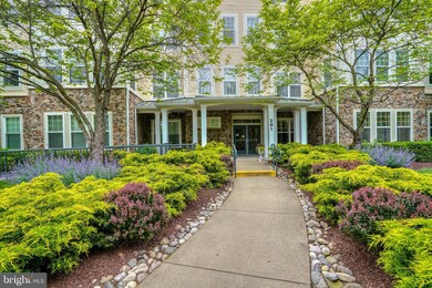 201 High Gables Dr unit 101, Gaithersburg, MD 20878 - photo 2