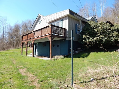 102 Sutton Ave, West Union, WV 26456 - photo 2