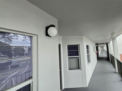 1351 SW 125th Ave unit 206S, Pembroke Pines, FL 33027 - photo 4