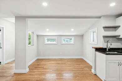 45B Warner St, Gloucester, MA 01930 - photo 7