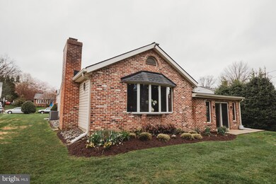 1053 Georgetown Rd, Swarthmore, PA 19081 - photo 6