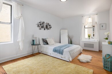 The John James unit 5J, New York, NY 10032 - photo 5