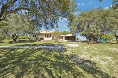 1091 Alta Vista Rd, Spicewood, TX 78669 - photo 2