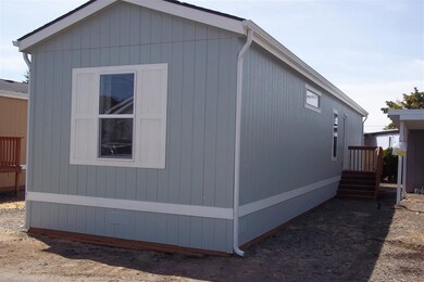 1732 Pine # 13 St unit 13, Silverton, OR 97381 - photo 3