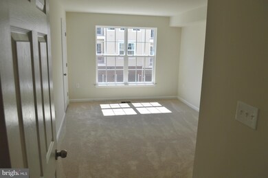 43555 Helmsdale Terrace unit 12A7, Chantilly, VA 20152 - photo 6