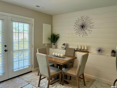 1823 Highland Dr N, Quincy, IL 62301 - photo 5