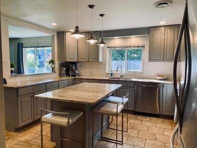 1205 Leinbach Ave, Bloomfield Hills, MI 48302 - photo 5