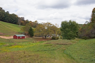 7394 Crag Rd, Meadow Bridge, WV 25976 - photo 7