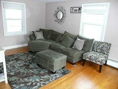 77 Lexington Ave, West Warwick, RI 02893 - photo 3